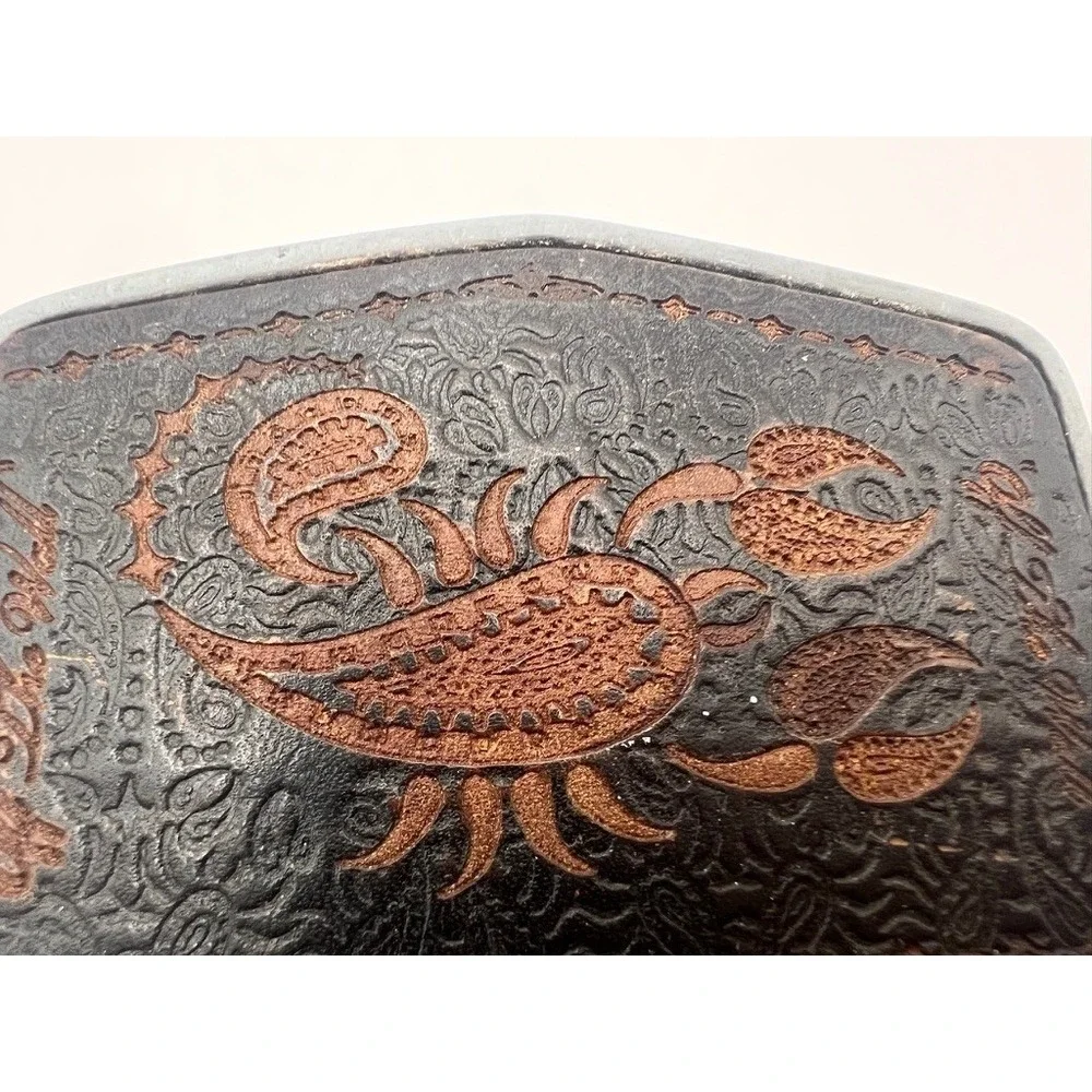 Vintage Belt Buckle Off the Wall Mens Black Brown Scorpion Paisley Tooled Look‎